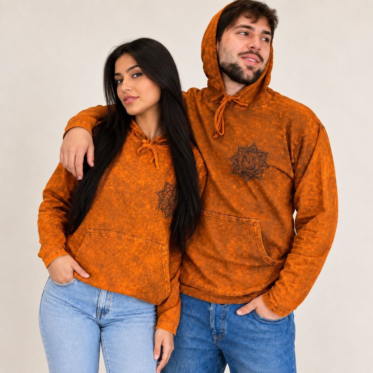 Camisa con capucha grande lavada a la piedra con bolsillo canguro - Naranja quemado